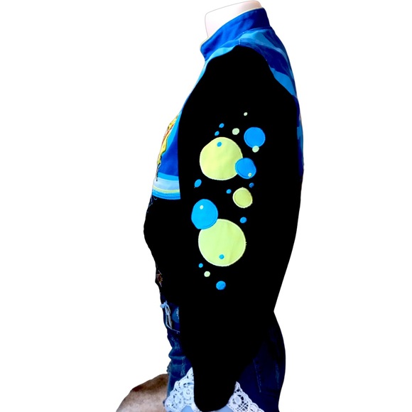 SPONGE BOB SQUARE PANTS DENIM JACKET VINTAGE 2011 RARE COLLECTOR - Picture 3 of 16